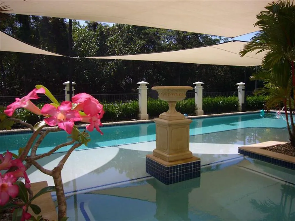 ***** Hotel apartamentowy Mandalay Luxury Beachfront Apartments Port Douglas Australia