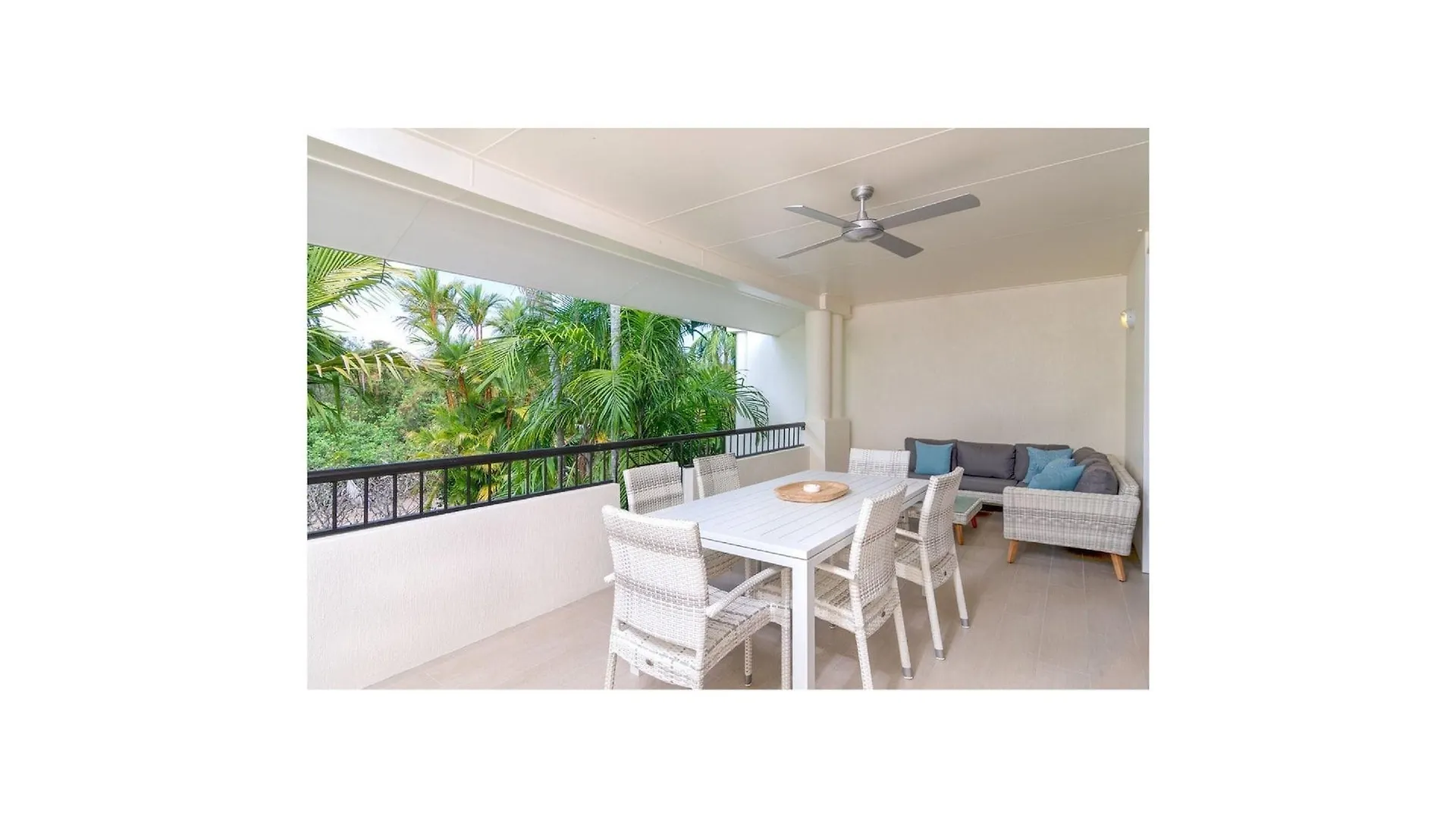 Hotel apartamentowy Mandalay Luxury Beachfront Apartments Port Douglas