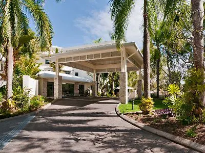 Mandalay Luxury Beachfront Apartments Port Douglas 5*,
