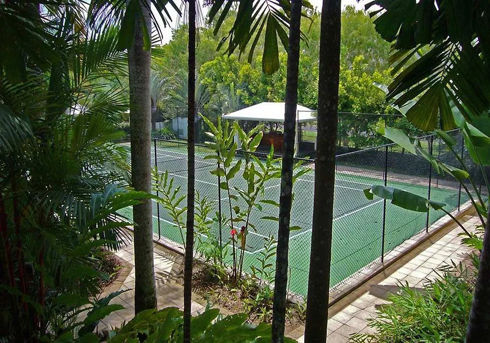 Mandalay Luxury Beachfront Apartments Port Douglas 5*,